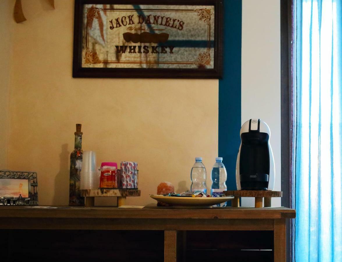 Fabio Room Cercola Bagian luar foto