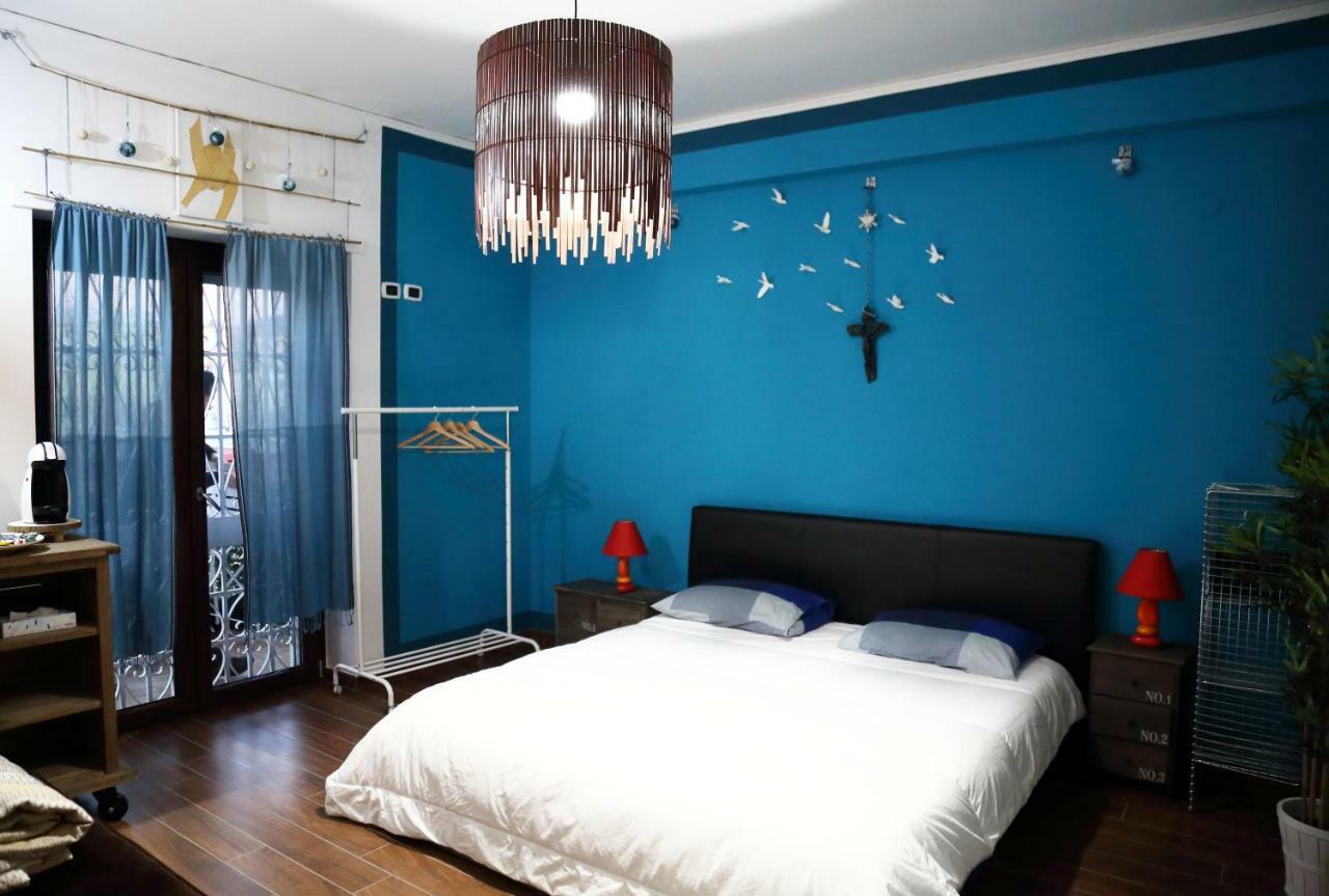 Fabio Room Cercola Bagian luar foto